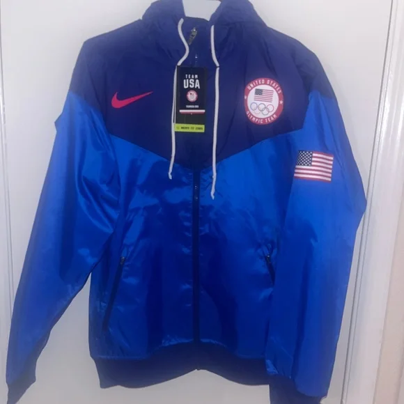 COPY - Nike Jacket - Picture 1 of 6